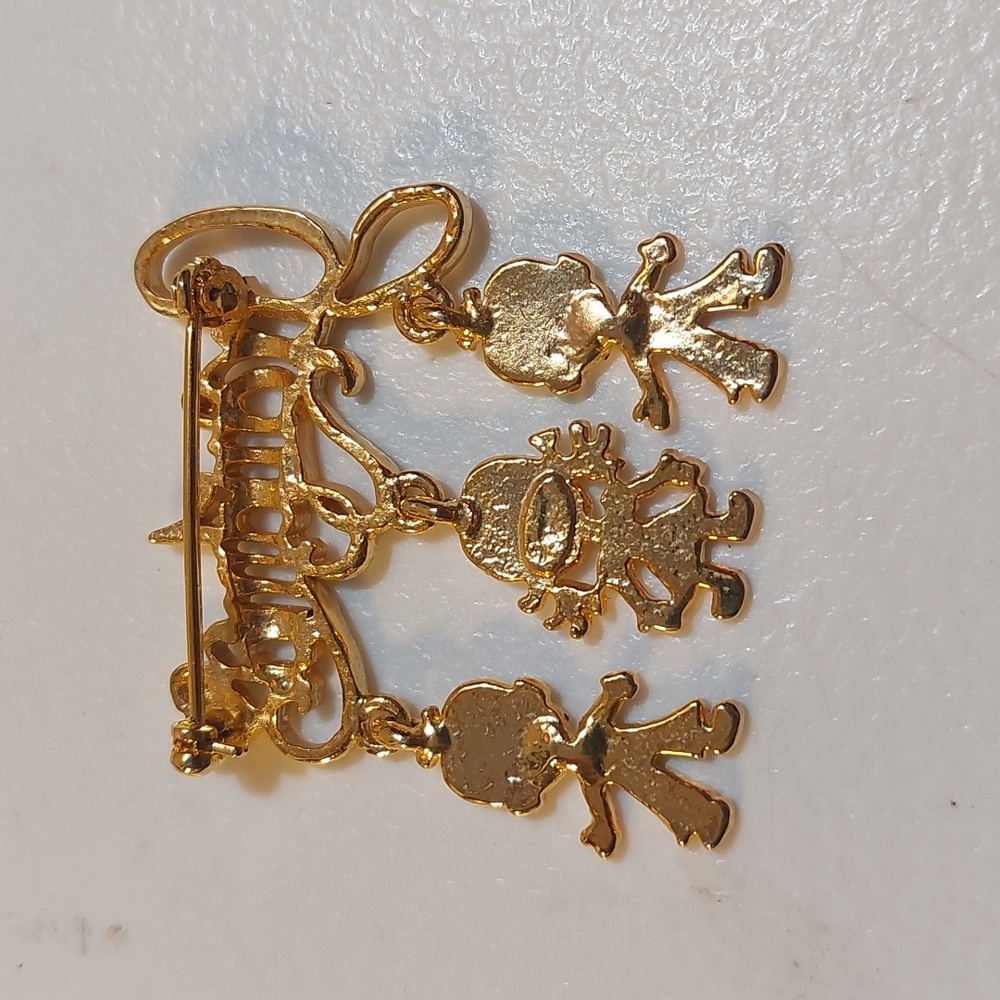 DANECRAFT Vintage Spellout Grandma With Dangling Grandkids Charms Brooch Pin - Picture 2 of 6